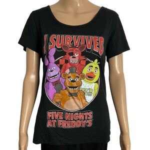 I survived Five Nights At Freddy’s  Rayon Blend Short sleeve Tee size Large